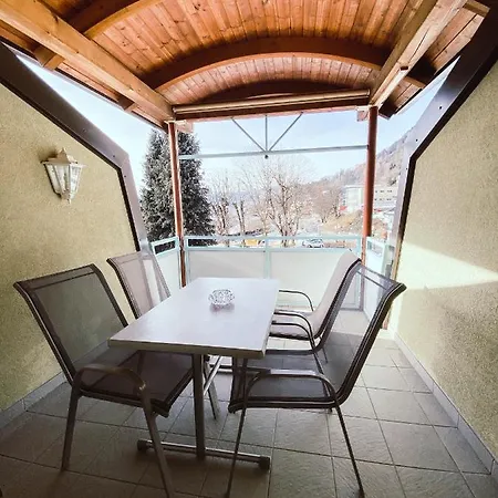 Apartment Karasek Mit Seeblick
