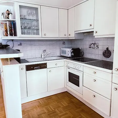 Karasek Mit Seeblick Заттендорф