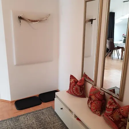 Karasek Mit Seeblick Apartment *