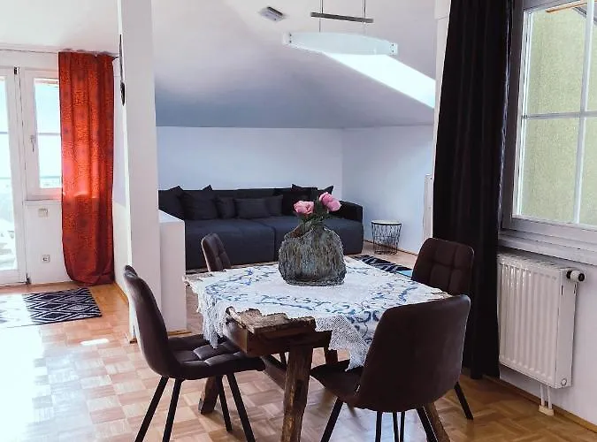 Karasek Mit Seeblick