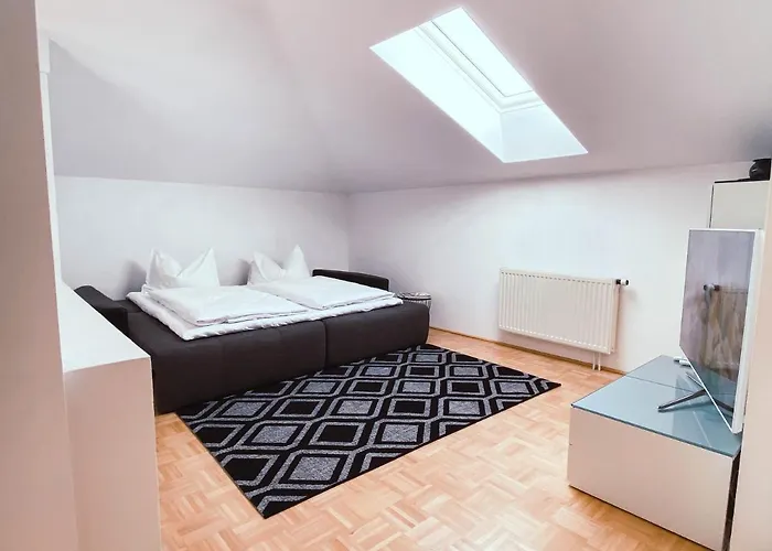 Karasek Mit Seeblick